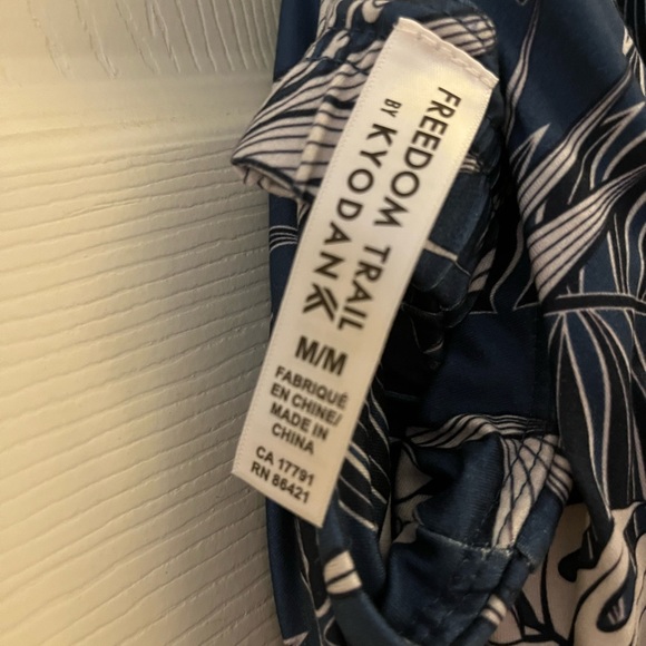 Sun Dress blue/white! Brand new! Never worn! Did not fit me! Very cute! - Picture 2 of 3